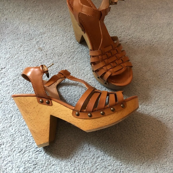 Beautiful heels! - Picture 4 of 4